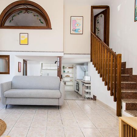 Oliviers -Agreable 2 Pieces Dans Maison Bourgeoise Menton Exteriör bild