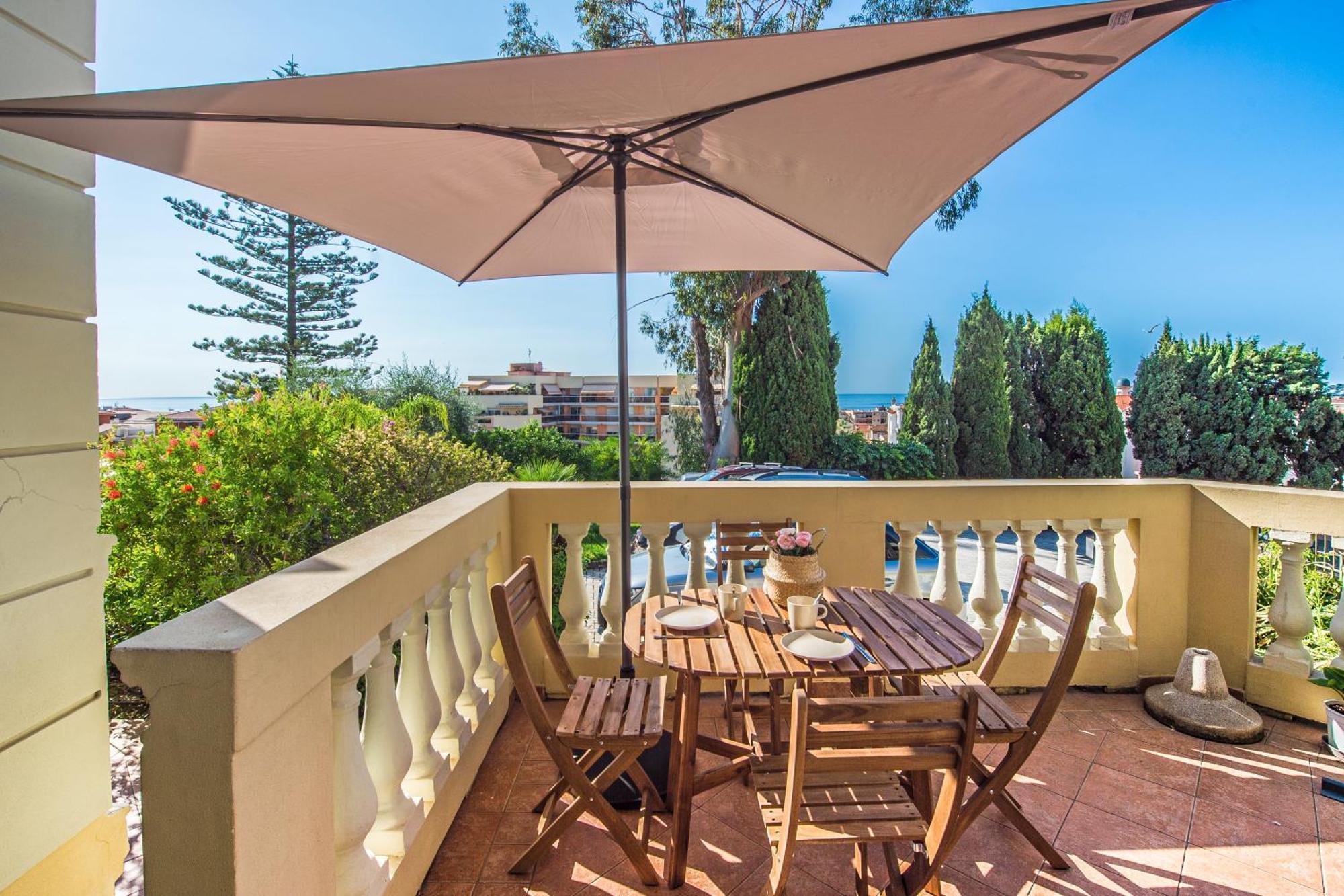 Oliviers -Agreable 2 Pieces Dans Maison Bourgeoise Menton Exteriör bild
