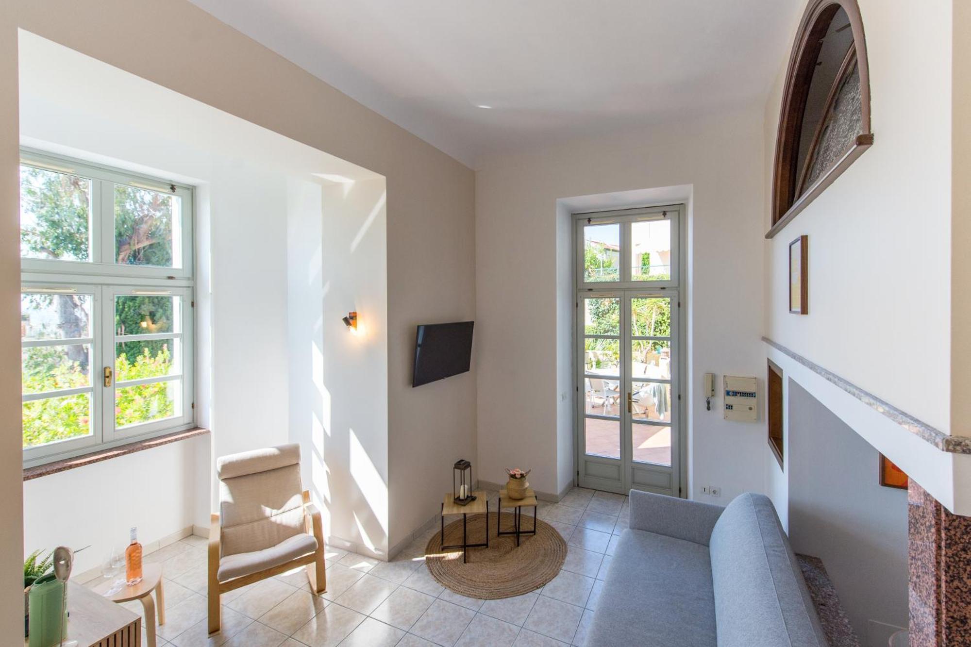 Oliviers -Agreable 2 Pieces Dans Maison Bourgeoise Menton Exteriör bild